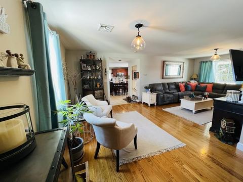 137 Ratcliffe St, Fall River, MA 02723 photo 11