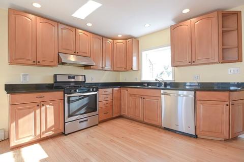 11 Riverside St, Danvers, MA 01923 photo 9