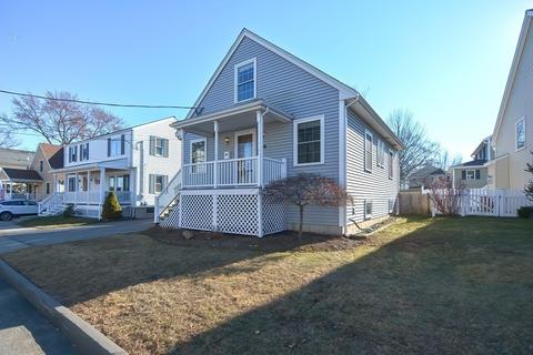 11 Riverside St, Danvers, MA 01923 photo 2