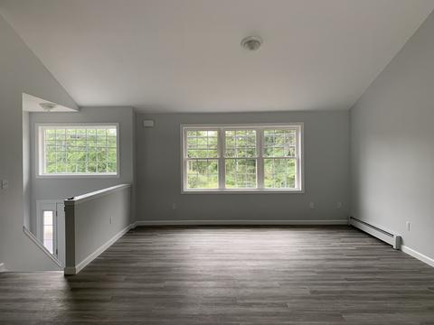 21 Winter St, Orange, MA 01364 photo 4