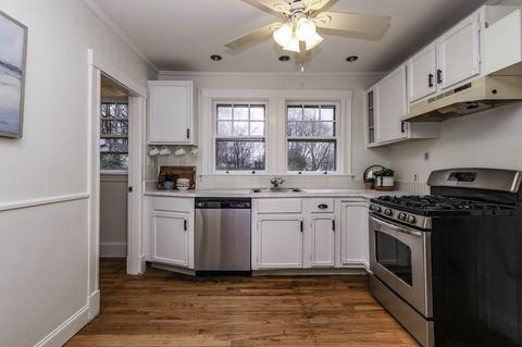 406 Cedar St, Dedham, MA 02026 photo 17