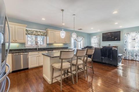 8 Dean Rd, Milton, MA 02186 photo 6