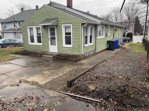 17 Rapalus St, Springfield, MA 01151 photo 6