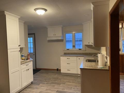 17 Rapalus St, Springfield, MA 01151 photo 2
