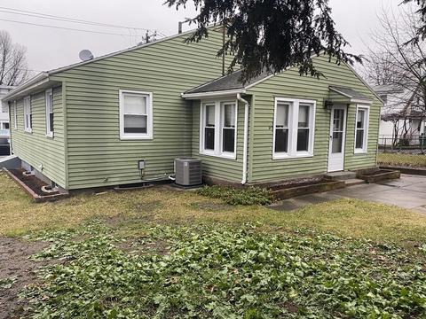 17 Rapalus St, Springfield, MA 01151 photo 5