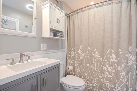8 Springfield St, Gloucester, MA 01930 photo 13