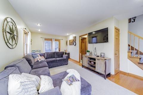201 Winterset Dr, Springfield, MA 01129 photo 18