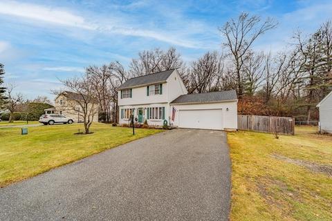 201 Winterset Dr, Springfield, MA 01129 photo 3
