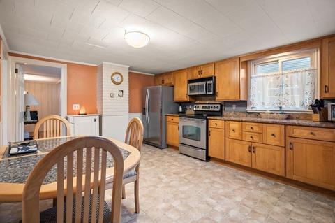 6 Sylvan St, Danvers, MA 01923 photo 8