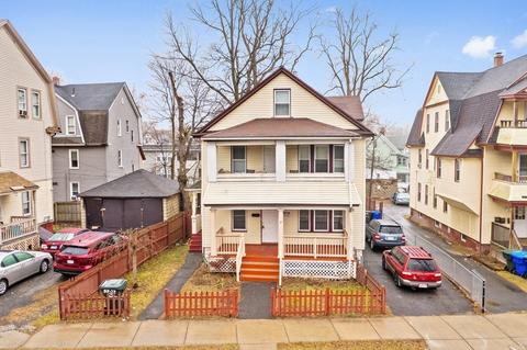 35 Dorne St, Springfield, MA 01105 photo 1