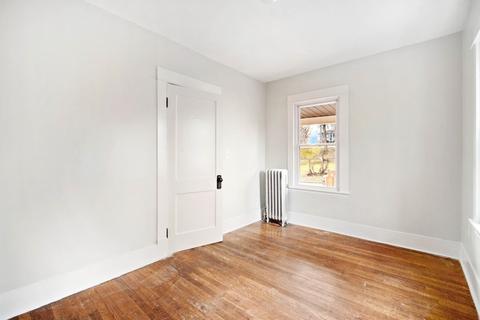 35 Dorne St, Springfield, MA 01105 photo 17