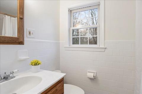 58 Glen St, Dover, MA 02030 photo 30