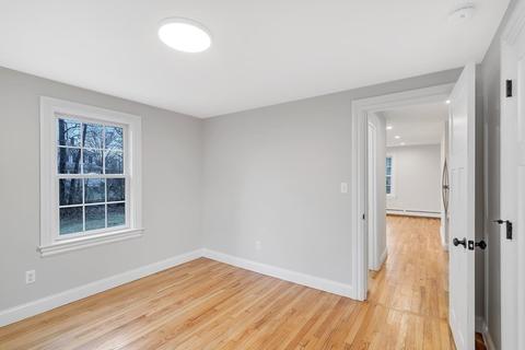 18 Brown St, Maynard, MA 01754 photo 12