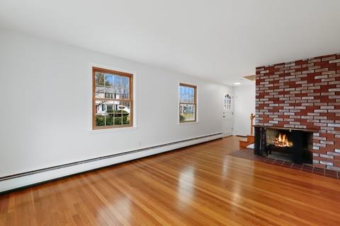 25 Glendale Dr, Danvers, MA 01923 photo 17