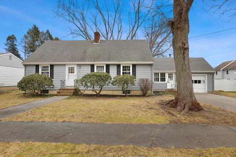 25 Glendale Dr, Danvers, MA 01923 photo 3