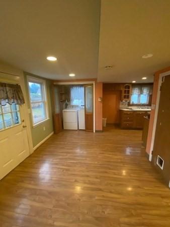 19 River St, Danvers, MA 01923 photo 9