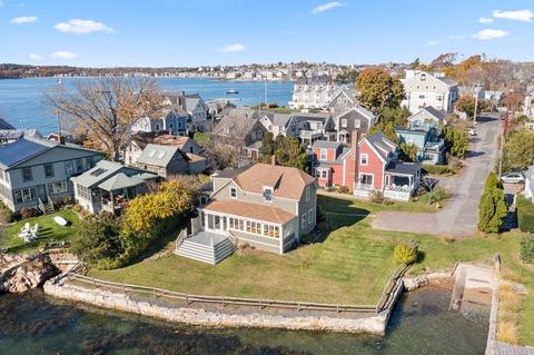 19 Rackliffe St, Gloucester, MA 01930 photo 2