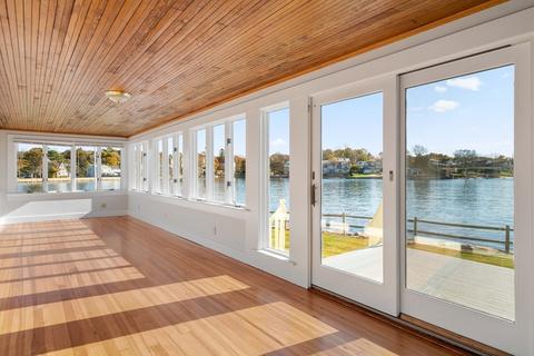 19 Rackliffe St, Gloucester, MA 01930 photo 4