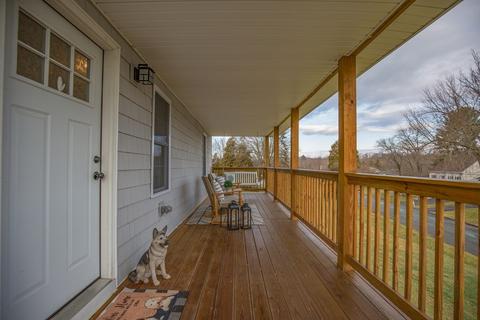 45 Laclede Ave, Chicopee, MA 01020 photo 4