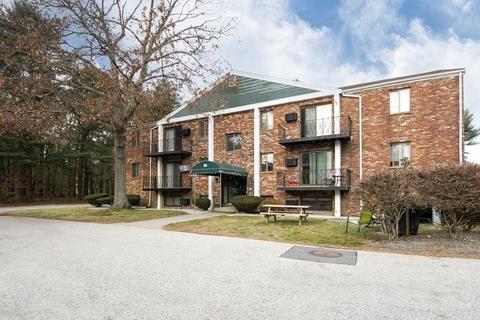 682 Plain St #4A, Marshfield, MA 02050 photo 1