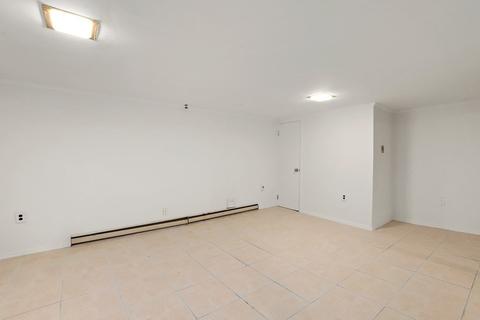 4 Wirling Dr, Beverly, MA 01915 photo 28
