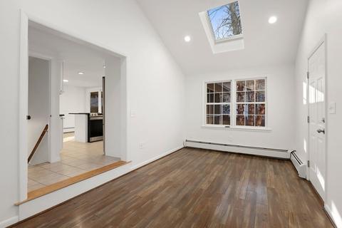 4 Wirling Dr, Beverly, MA 01915 photo 6