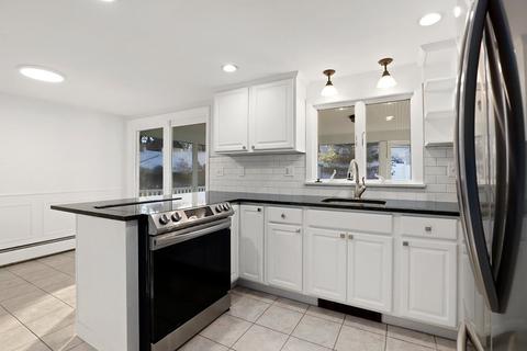 4 Wirling Dr, Beverly, MA 01915 photo 7