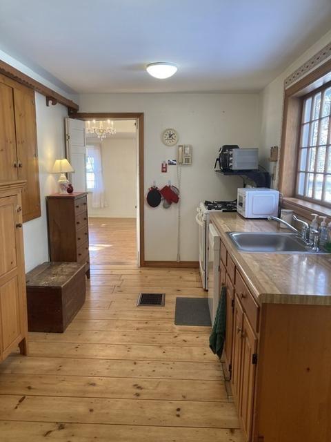 208 Spring St, Hanover, MA 02339 photo 21