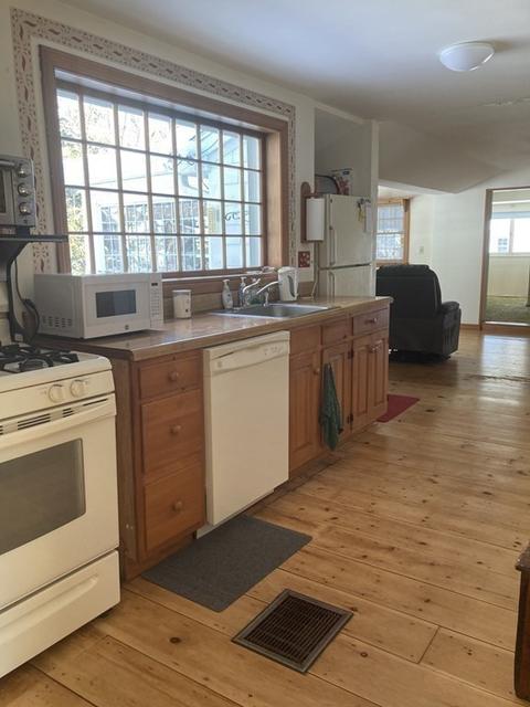 208 Spring St, Hanover, MA 02339 photo 27