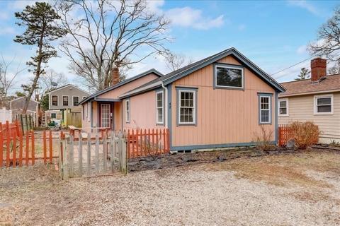 42 Martin St, Buzzards Bay, MA 02532 photo 18
