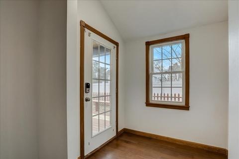 42 Martin St, Buzzards Bay, MA 02532 photo 9