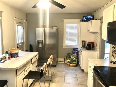 71 Phoenix Ter, Springfield, MA 01104 photo 7