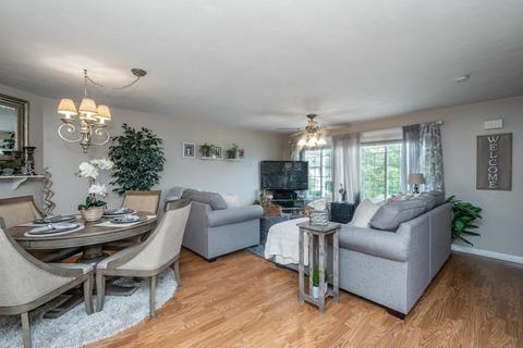 19 Jonathan Cir, Worcester, MA 01604 photo 6