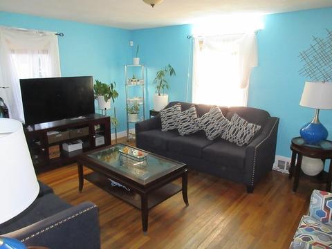 49 Glenham St, Springfield, MA 01104 photo 8