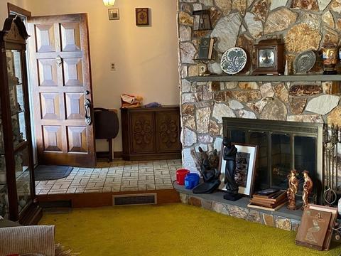 1 Carriage Ln, Canton, MA 02021 photo 4