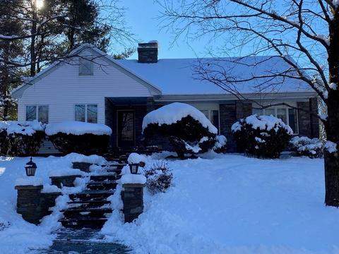 1 Carriage Ln, Canton, MA 02021 photo 8