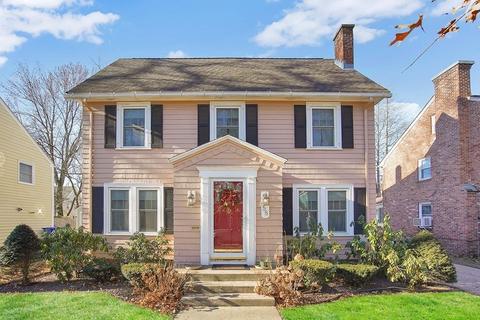 58 Eckington St, Springfield, MA 01108 photo 1