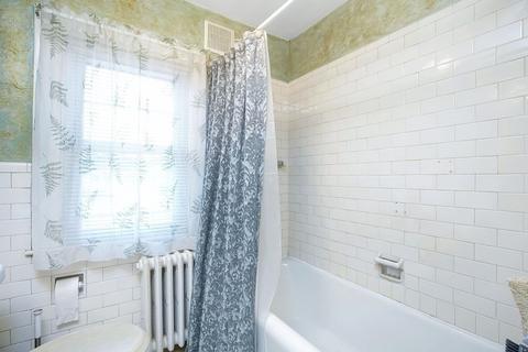 58 Eckington St, Springfield, MA 01108 photo 27