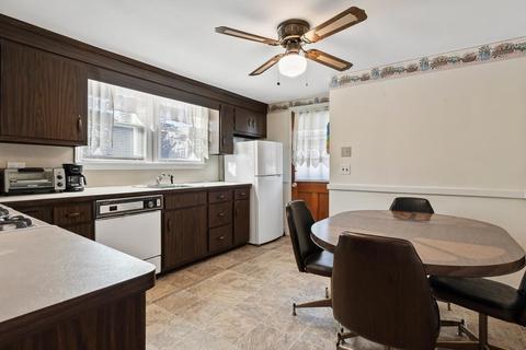 9 Riverside Ct, Saugus, MA 01906 photo 10