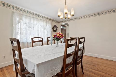 9 Riverside Ct, Saugus, MA 01906 photo 8