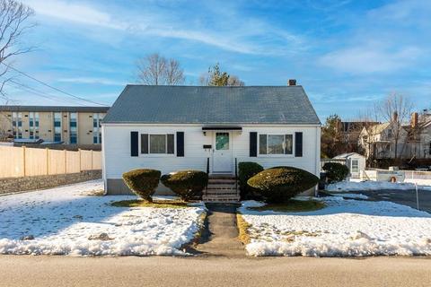 9 Riverside Ct, Saugus, MA 01906 photo 1