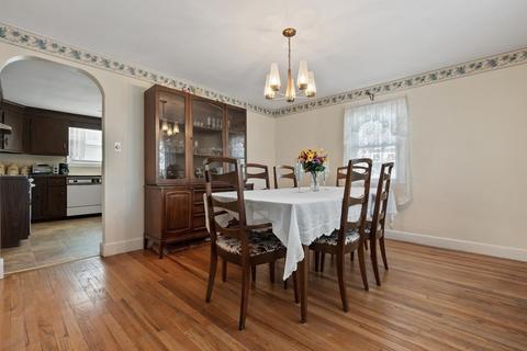 9 Riverside Ct, Saugus, MA 01906 photo 7