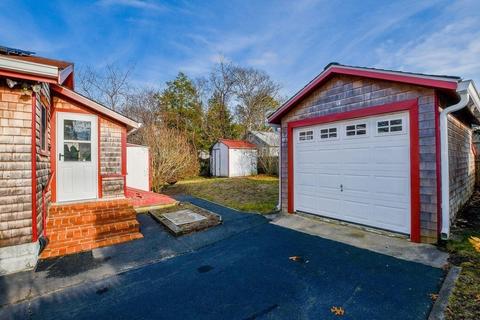 36 Chestnut St, Wareham, MA 02571 photo 8
