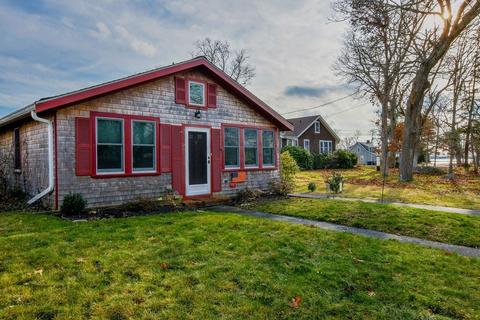 36 Chestnut St, Wareham, MA 02571 photo 5