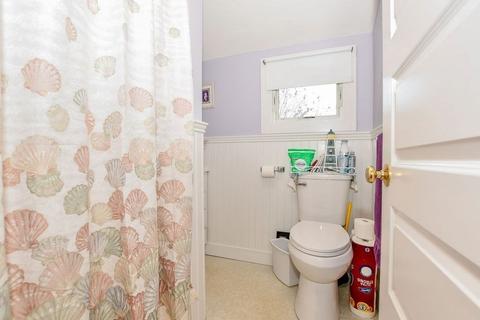36 Chestnut St, Wareham, MA 02571 photo 27