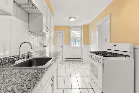 21 Cherry St #1B, Danvers, MA 01923 photo 6