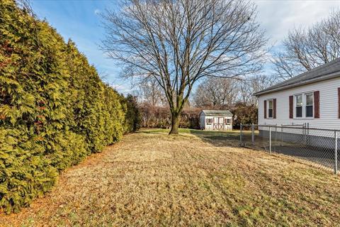 84 Shepherd St, Chicopee, MA 01013 photo 30