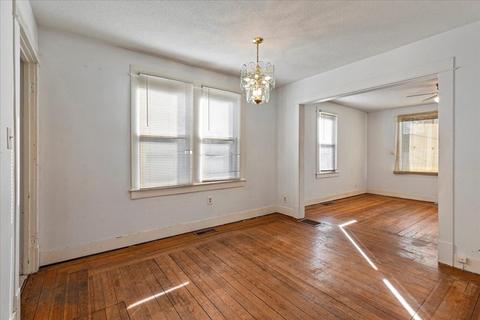 84 Shepherd St, Chicopee, MA 01013 photo 11