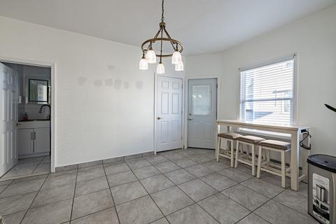 68 Grand St, Springfield, MA 01108 photo 16