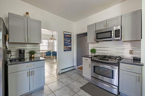 68 Grand St, Springfield, MA 01108 photo 9